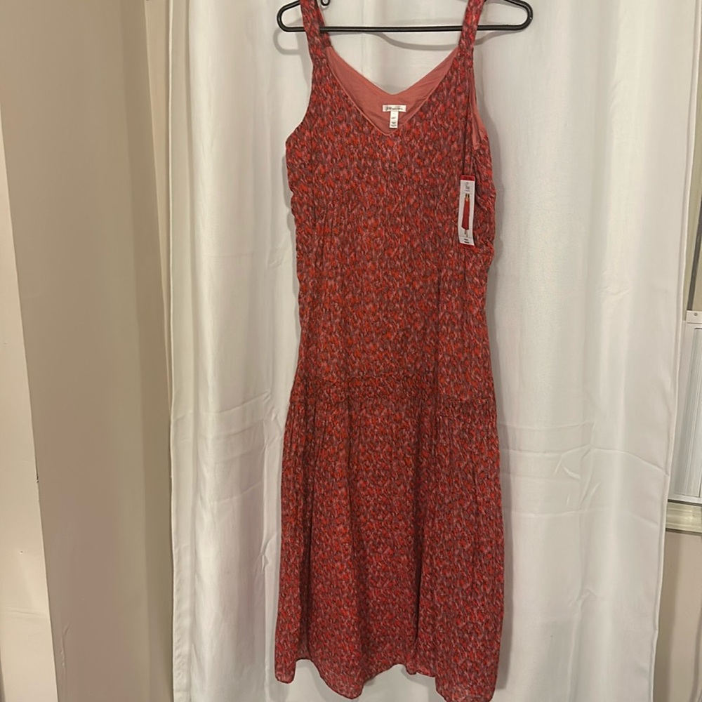 Joie midi dress‎ size XS. Pink and red print. NWT